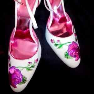 Authenticated Floral Detail Le Silla Project Cocktail Shoes Sz 38 Side Blemish